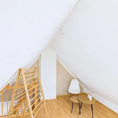 Kleinstadt Lägenhet